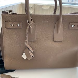 Saint Laurent Medium Sac de Jour - New!